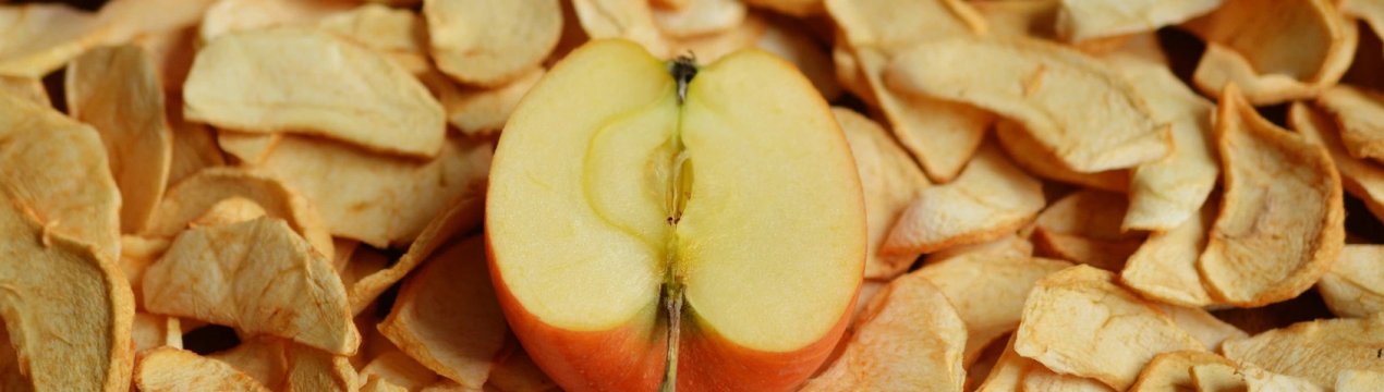 Як правильно зберігати сушені яблука на зиму в домашніх умовах