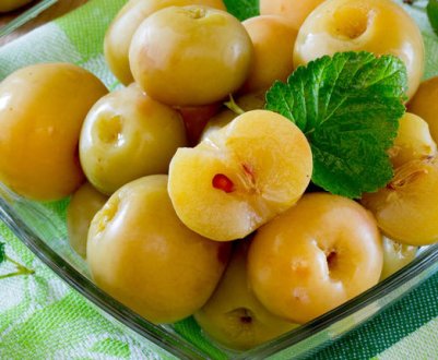 Корисні мочені яблука?