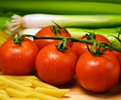 Тепличні томати місцевого виробництва вже з'явилися на українському ринку