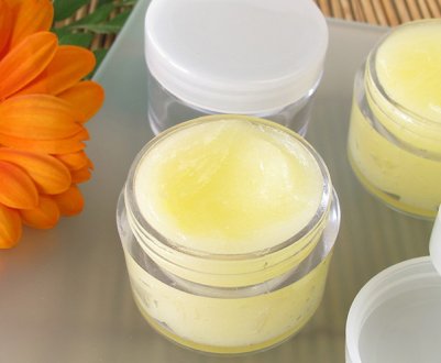  Як застосовувати бджолиний віск в косметології?