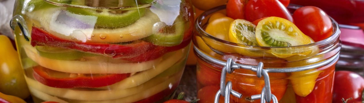 Політика «консерваторів»: краснодарські фермери наповнять ринок мільярдами смачних банок