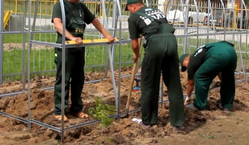 Траншея закопується Траншея закопується