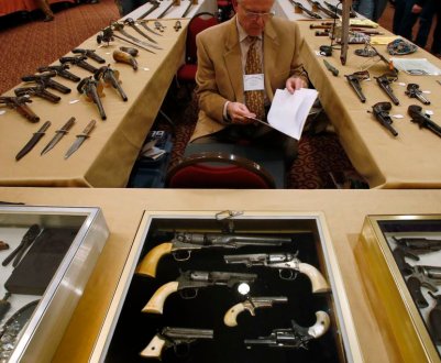 Скотарі Орегона проти місцевого законопроекту про контроль над зброєю