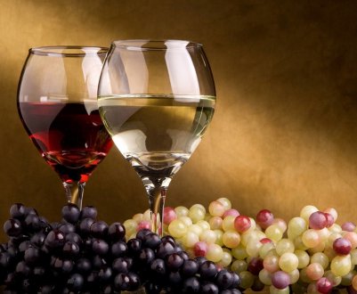 Токайский винороб продає вино за 40 000 доларів за пляшку