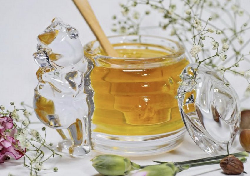 Свіжий північний мед Свіжий північний мед