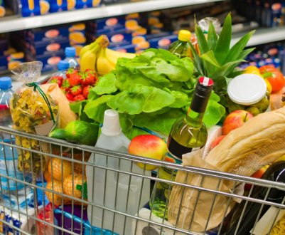 Українці воліють купувати вітчизняні продукти