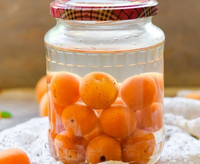 Найкращі рецепти заготовок абрикосового компоту