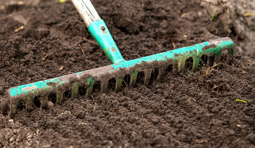 Розпушування землі Розпушування землі