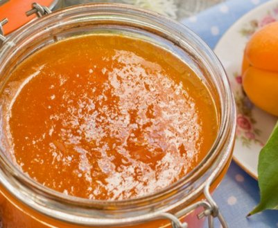 Як приготувати джем з абрикоса?