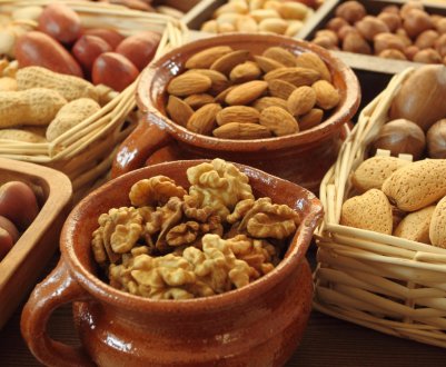 Українських виробників горіхів запрошують взяти участь в навчальній конференції у США