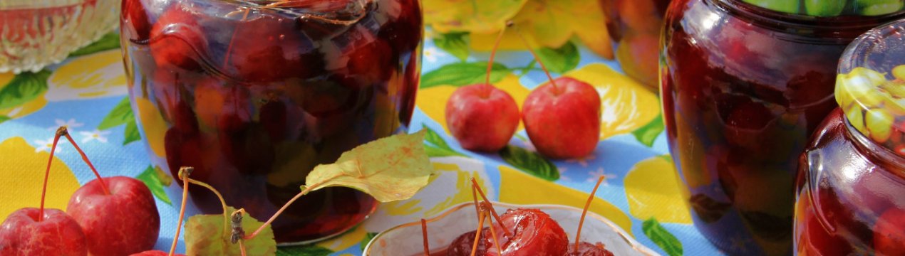 Як приготувати варення з райських яблук