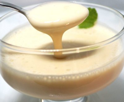 У Сибіру злетів у повітря фонтан з 197 літрів згущеного молока