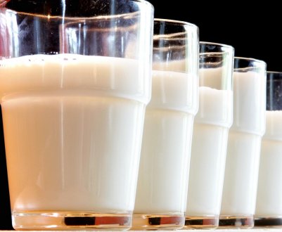 Острів з півмільйонним населенням шукає постачальника молока