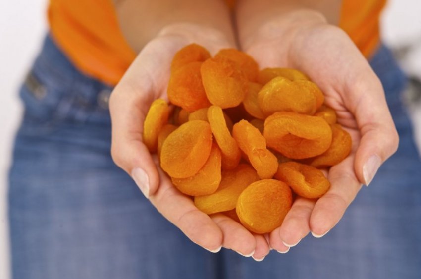 Сушеные абрикосы польза и вред для здоровья thumbnail