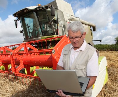 Початківці удмуртські фермери засіли за комп'ютери