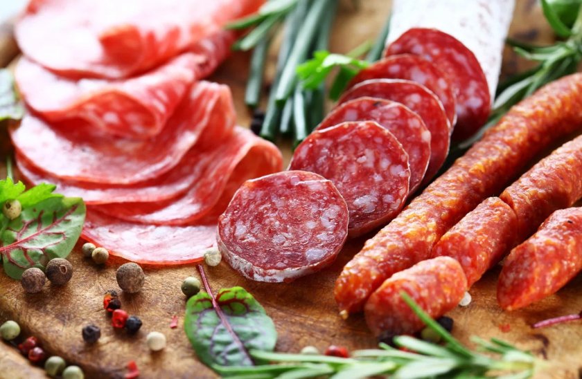 Мясники напичкали чувашскую колбасу бактериями и клостридиями Мясники напичкали чувашскую колбасу бактериями и клостридиями
