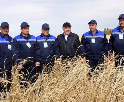 Торгова війна і падіння цін змушують американських сімейних фермерів йти з полів