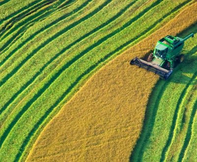 У найближчі 15 років РФ витратить 3,3 трильйона рублів на трактори і комбайни