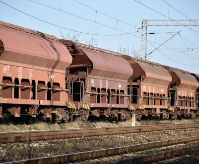 «Укрзалізниця» нарощує перевезення зернових вантажів