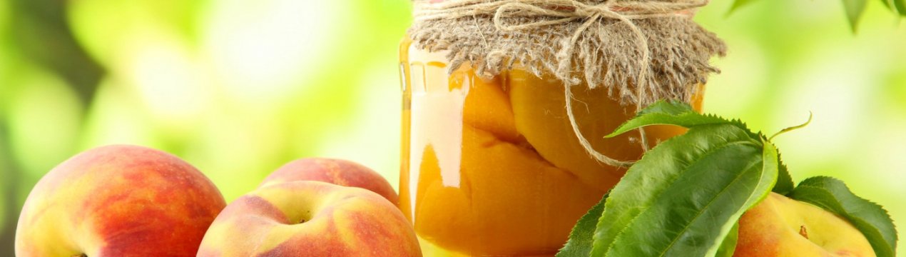 Корисні чи консервовані персики?