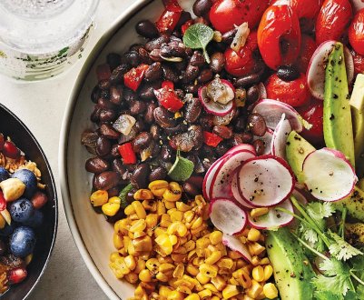 Росіянам радять закінчити затяжні вихідні бобової дієтою