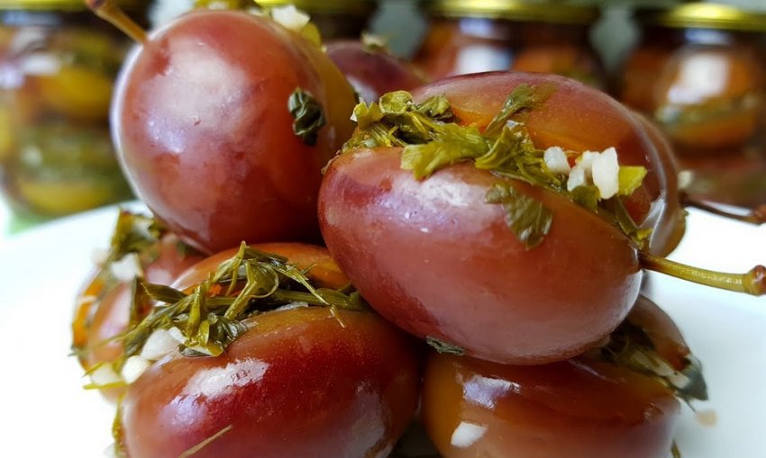 Мариновані сливи Мариновані сливи
