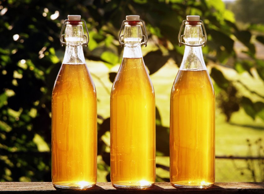 Зберігання медового самогону