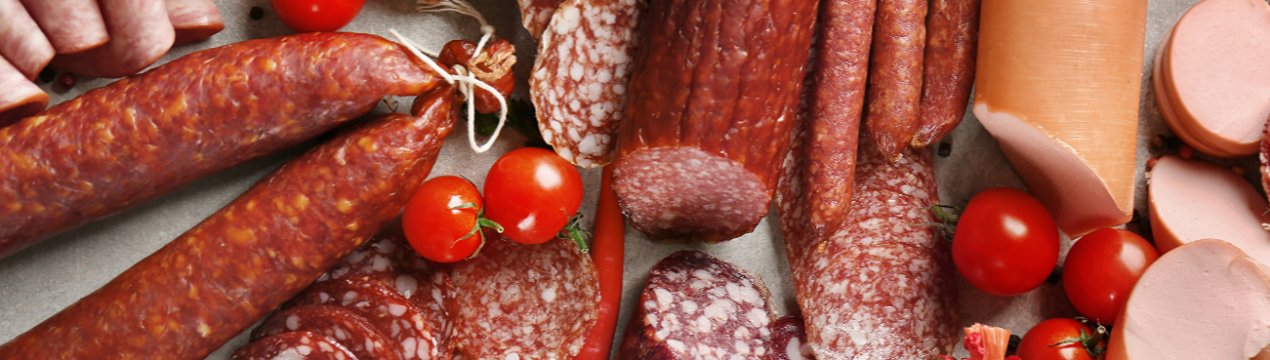 Ковбаса в Україні подорожчала на 16 відсотків за рік