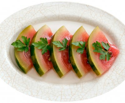 Найсмачніші рецепти заготовок соління кавунів у банках без стерилізації