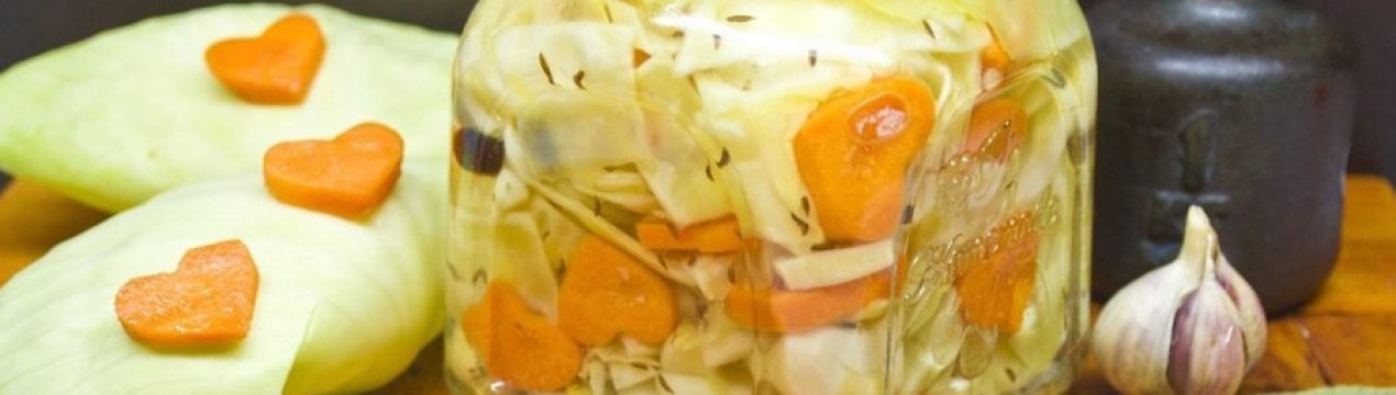 Найсмачніші рецепти приготування капусти в банках на зиму