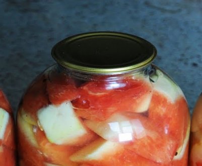 Найсмачніші заготовки з кавуна на зиму