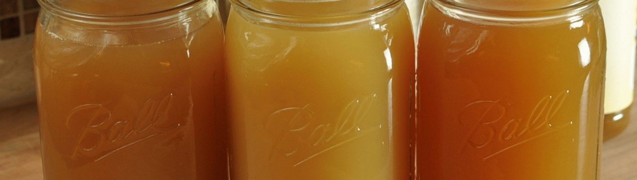 Сік із яблук: як зробити і закатати