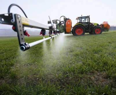 Каліфорнія хоче заборонити пестициди містять хлорпірифос