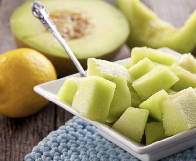 Смачні покрокові рецепти заготовок дині в банках на зиму