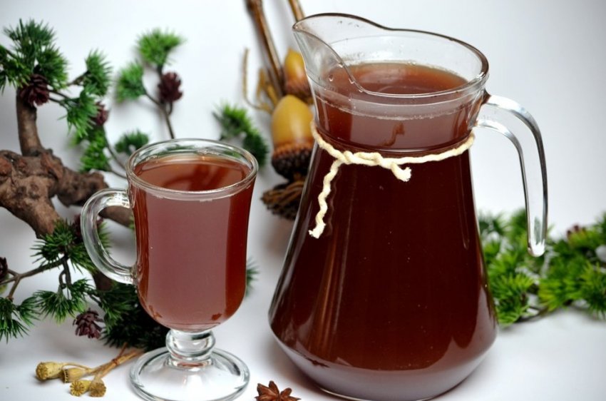 Компот із чорносливу Компот із чорносливу