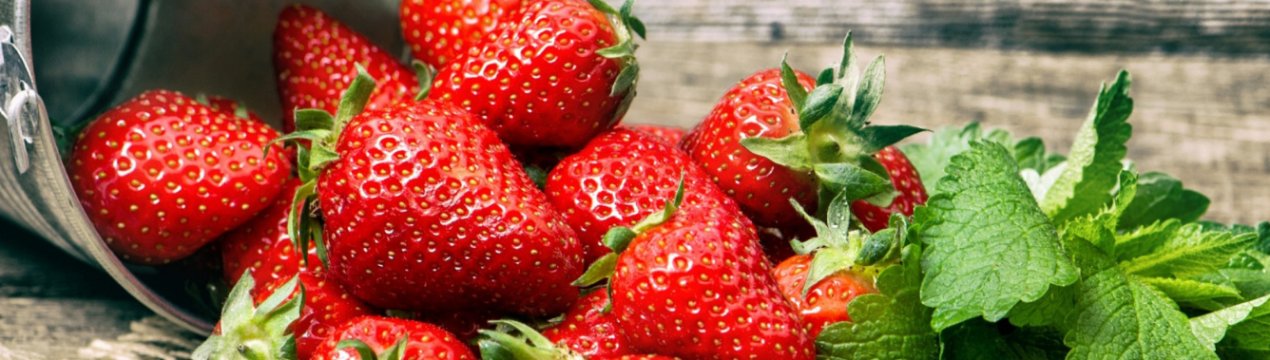 Завдяки теплій погоді в магазинах Великобританії полуниця з'явилася раніше, ніж зазвичай