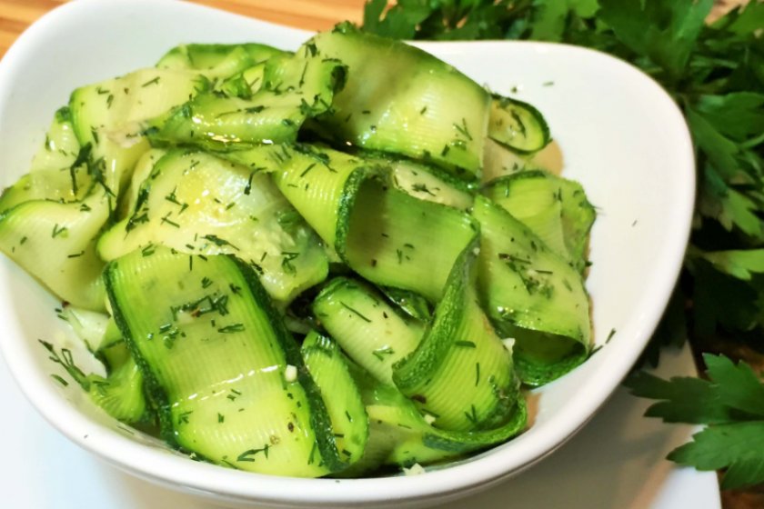 Маринованные цукини с мёдом Маринованные цукини с мёдом