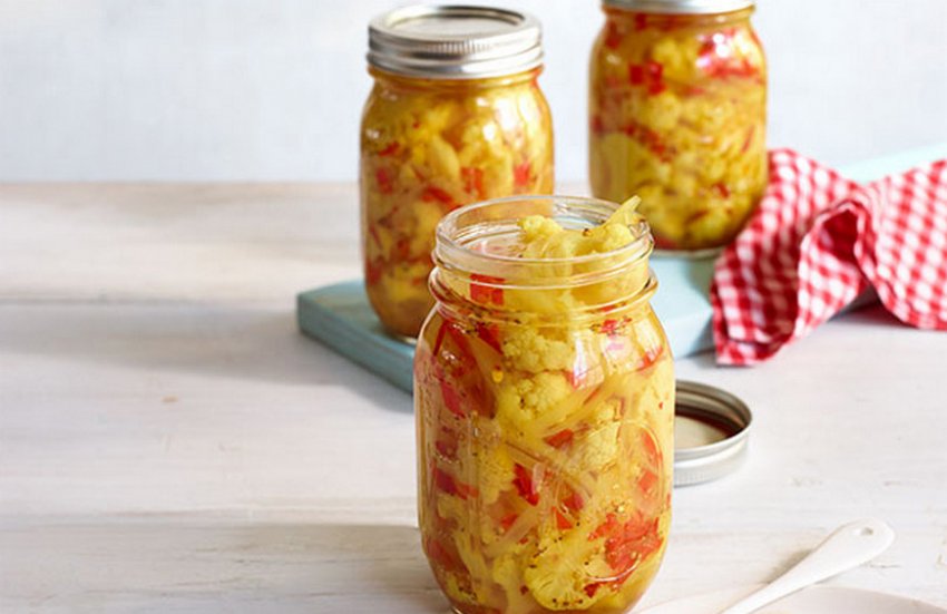 Салат із цвітної капусти на зиму Салат із цвітної капусти на зиму