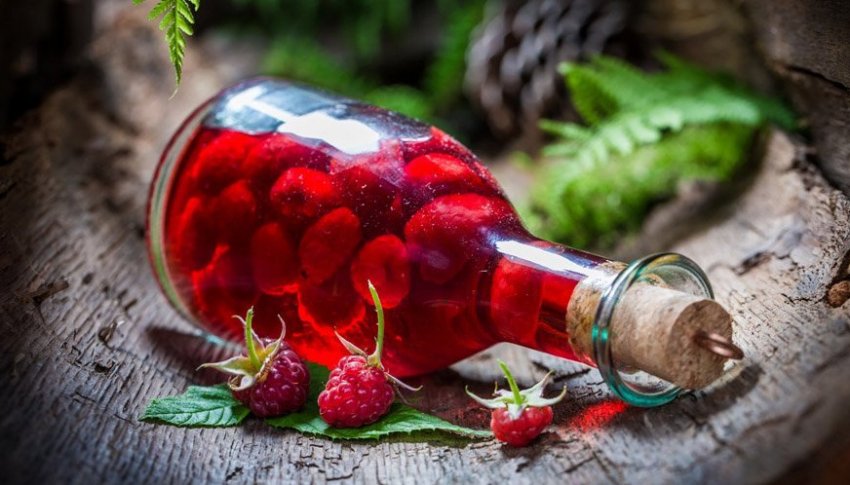 Настоянка з малини