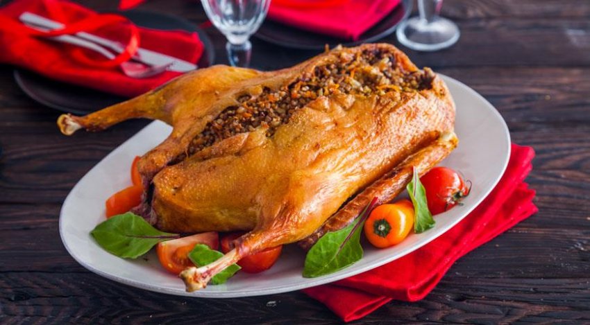 Гуска фарширована Гуска фарширована