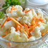 рецепты квашеной цветной капусты. . рецепты квашеной цветной капусты фото. рецепты квашеной цветной капусты-. картинка рецепты квашеной цветной капусты. картинка . Квашеная цветная капуста – очень вкусный и полезный продукт, в котором содержится большое количество витамина С и кальция. Существует множество различных рецептов приготовления. Практически все они простые, поэтому с ними справится даже новичок. В статье расскажем, как заготовить квашеную цветную капусту на зиму.