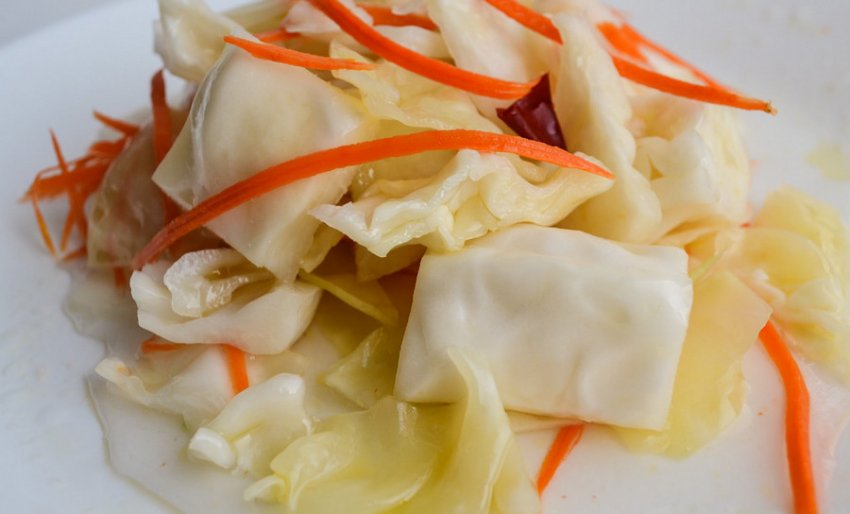 Квашена капуста шматочками Квашена капуста шматочками