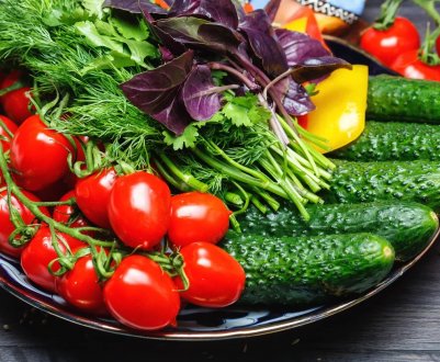 Тепличні овочі на українських ринках стануть дешевше