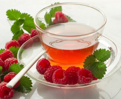 Малиновий чай: чим корисний, приготування, як правильно пити
