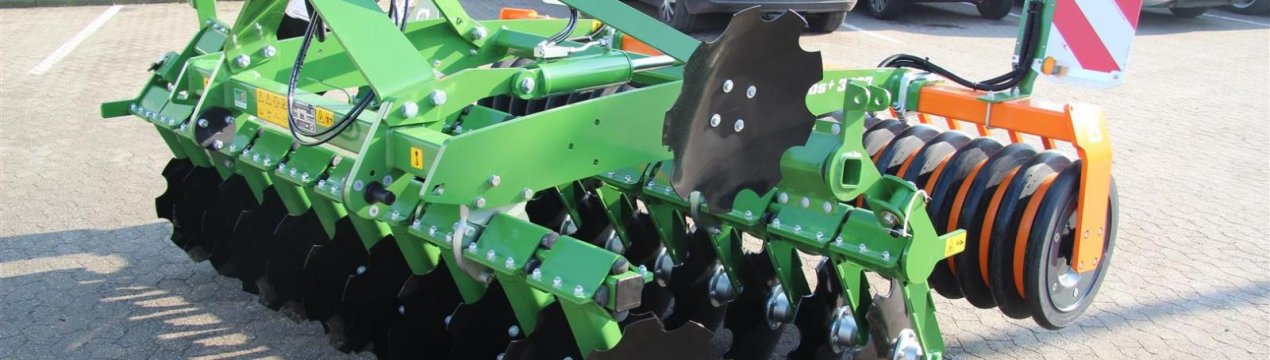 У Північній Ірландії запущена нова компактна дискова борона Amazone catros