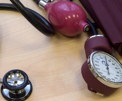 Малина, малинове варення: підвищує або знижує артеріальний тиск