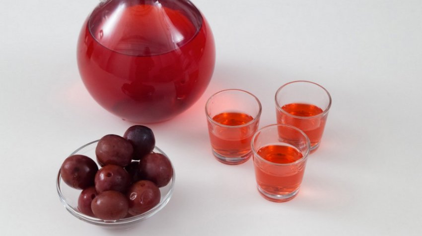 Лікер зі сливи Лікер зі сливи