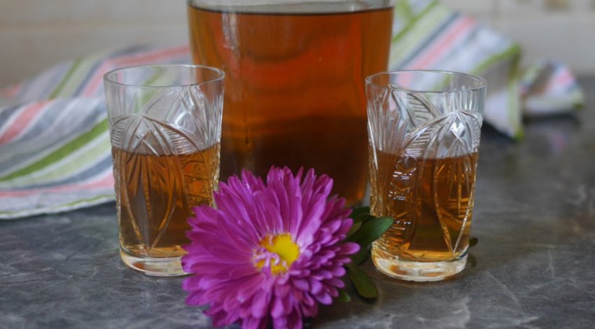 Сливовий лікер на горілці Сливовий лікер на горілці