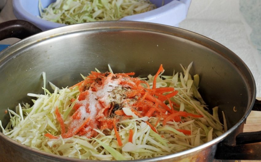 Капуста з кмином