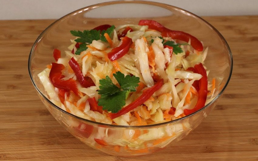 Квашена капуста з перцем Квашена капуста з перцем